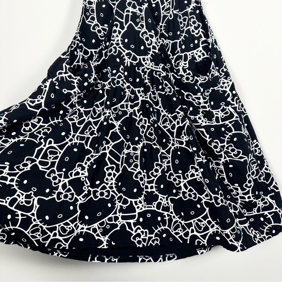 Hello Kitty Dolls Kill Shadow Dimension Pinafore Overall Mini Dress - Picture 9 of 13